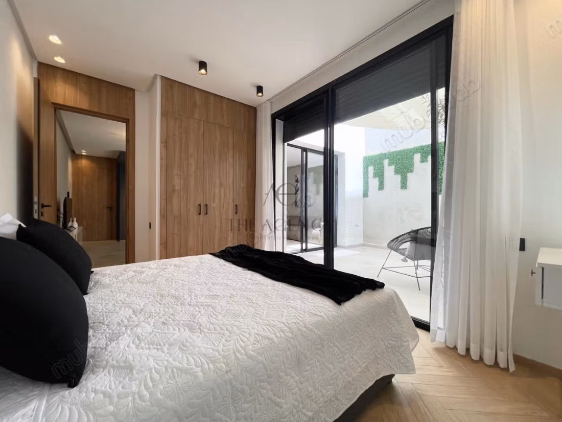 Bel appartement en location à Gauthier.
Surface de 72 m².
Meublé