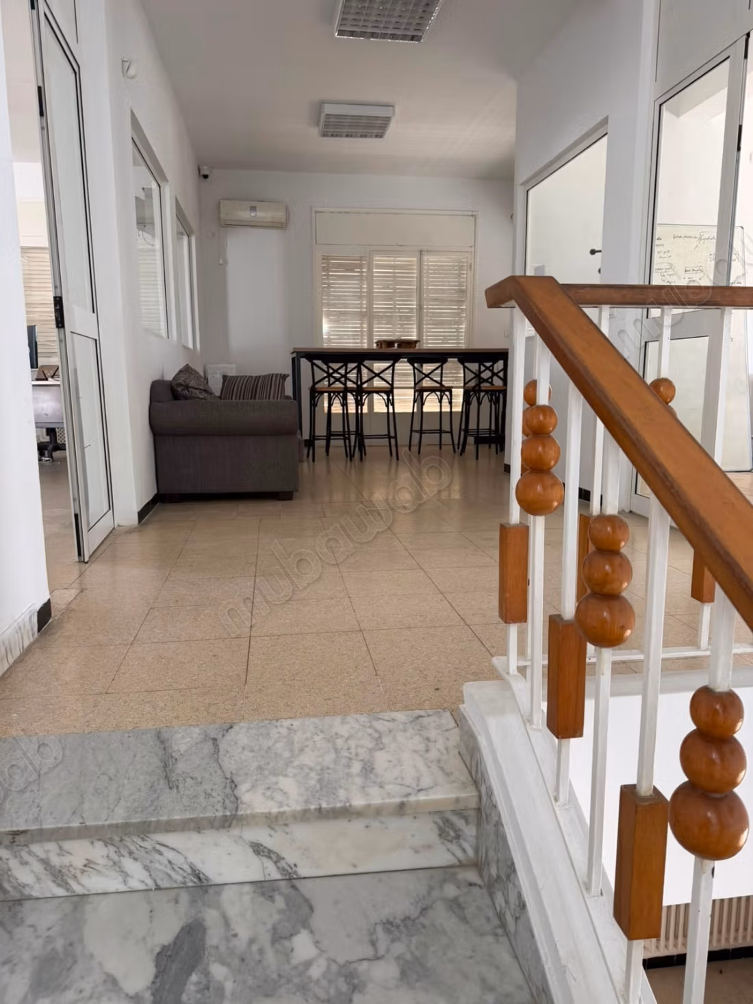 Equipped Office Villa 2 Large Open Spaces 5 Rooms