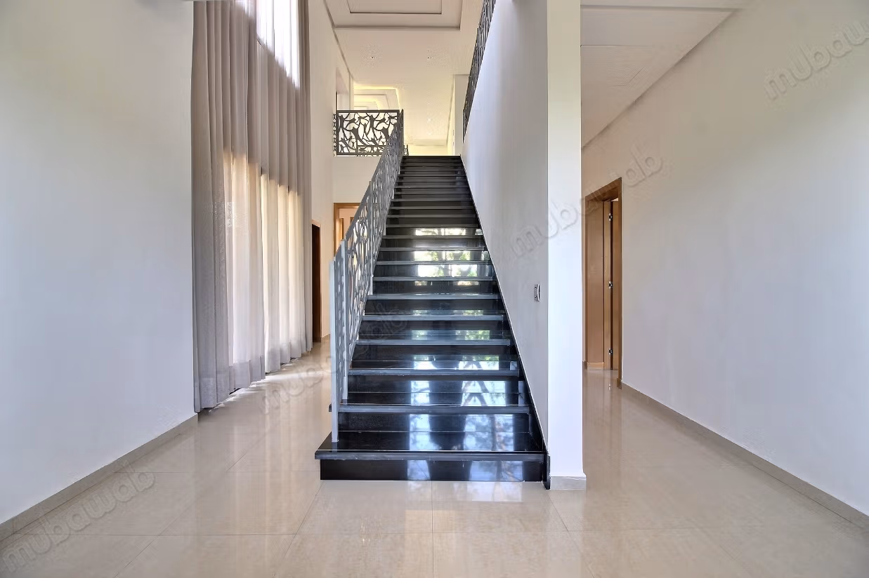 Villa Familiar – Emplacement Premium à l’Agdal