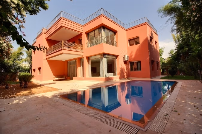 Familievilla - Premium Locatie in Agdal
