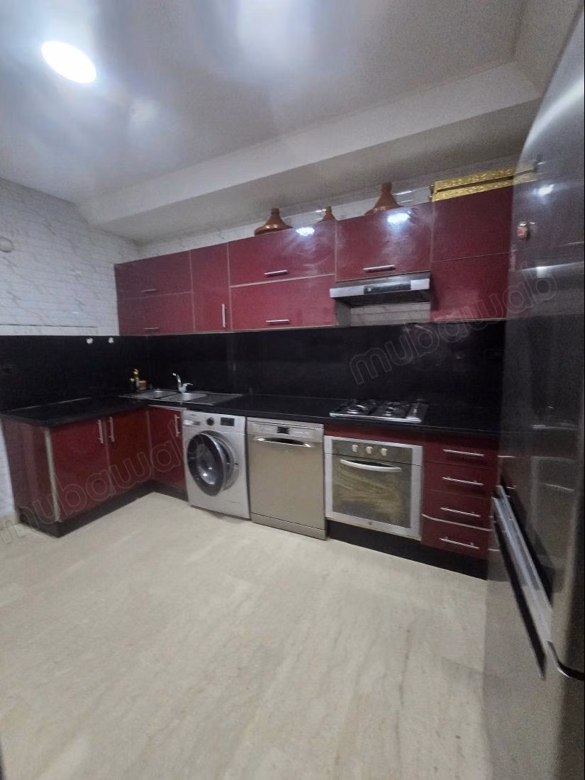 De prinsessen te huur gemeubileerd appartement 3 slaapkamers met terras