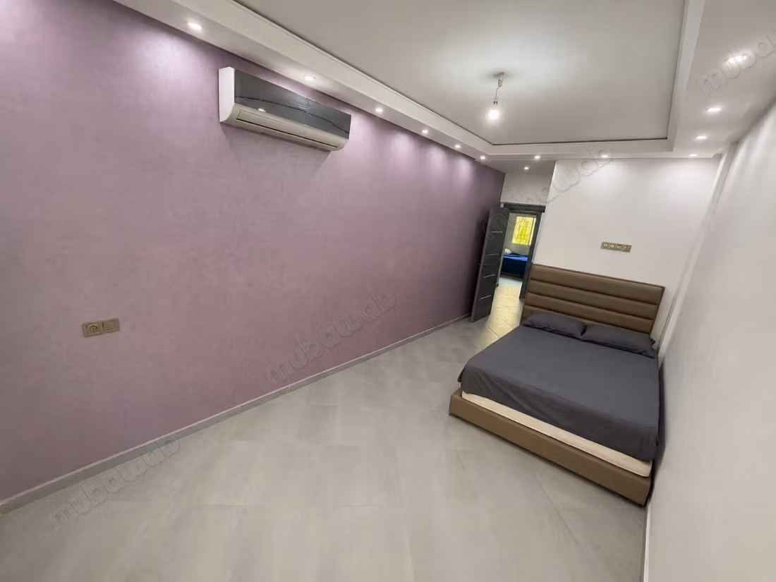 Appartement T3 rénové avec piscine Rdc