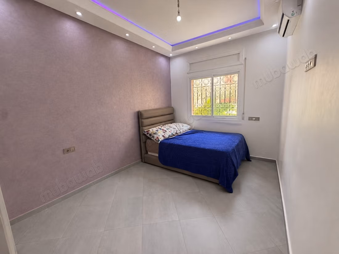 Appartement T3 rénové avec piscine Rdc