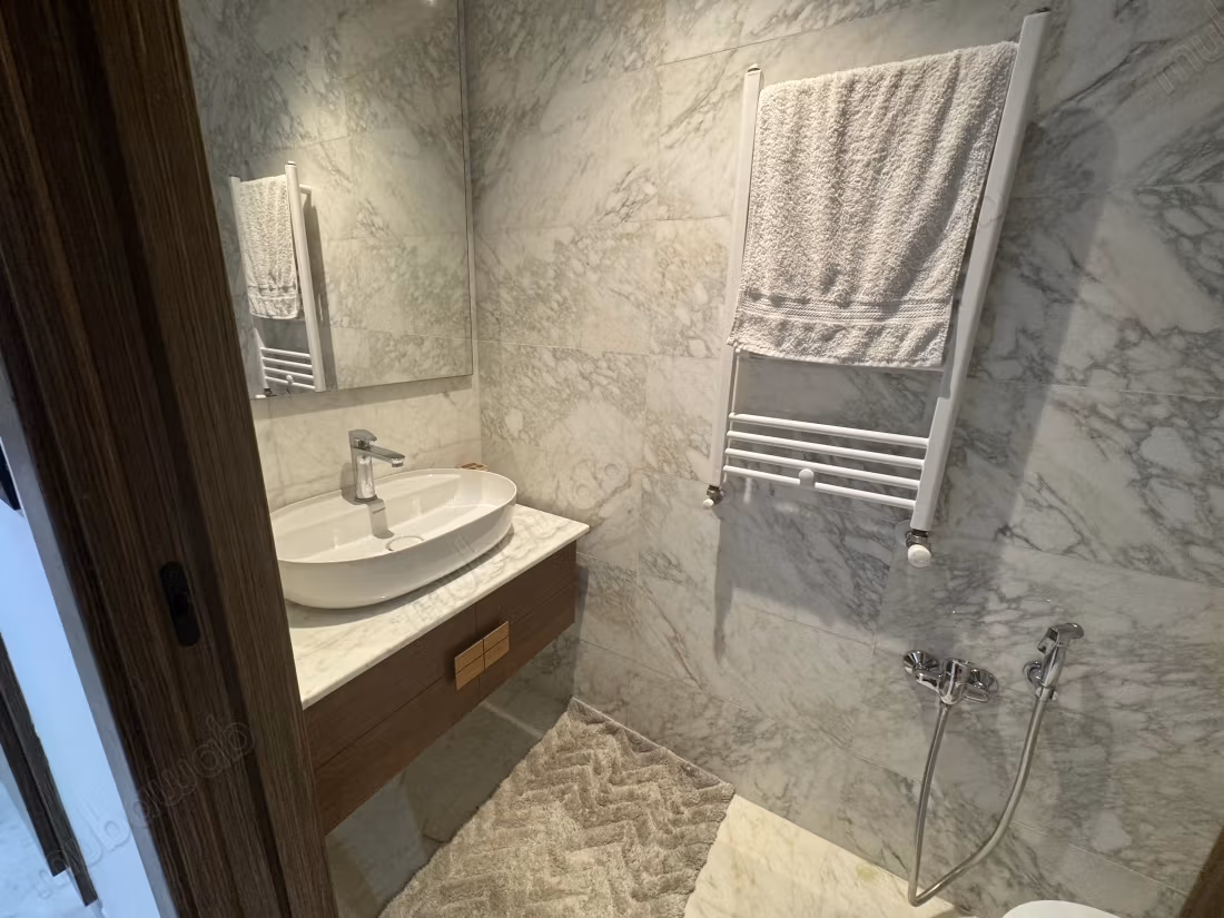 Location d'un appartement s2 meublé à Les Jardins de Carthage. 2 chambres. Bien meublé