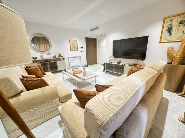Location d'un appartement s2 meublé à Les Jardins de Carthage. 2 chambres. Bien meublé