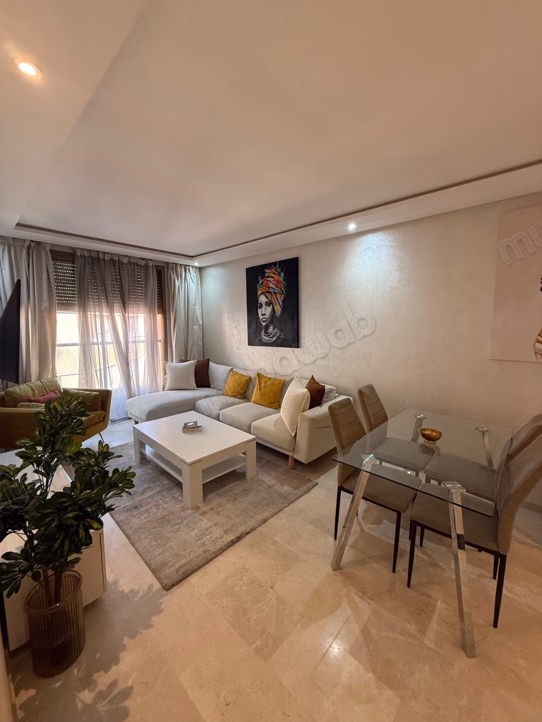 Superbe appartement à louer en plein centre ville Guéliz. 2 belles chambres. Meublé — 2