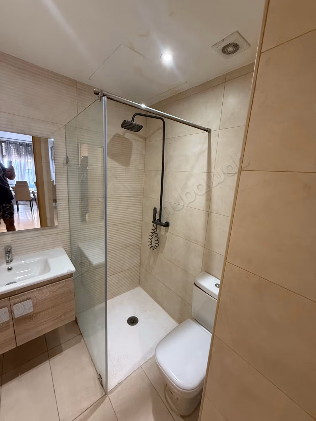 Superbe appartement à louer en plein centre ville Guéliz. 2 belles chambres. Meublé — 4