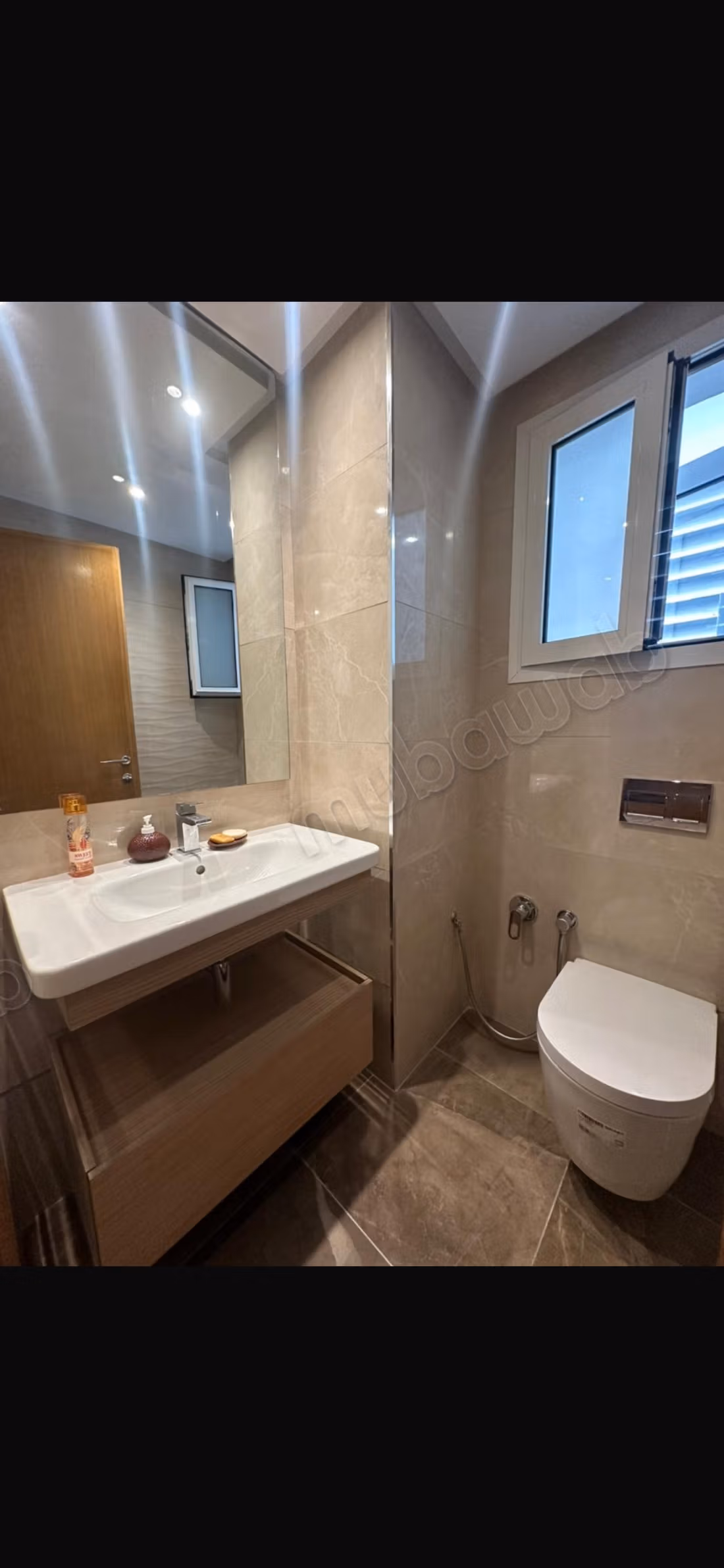 Nice furnished apartment for rent in Ain Zaghouan Nord. Total area 150 m². Well furnished