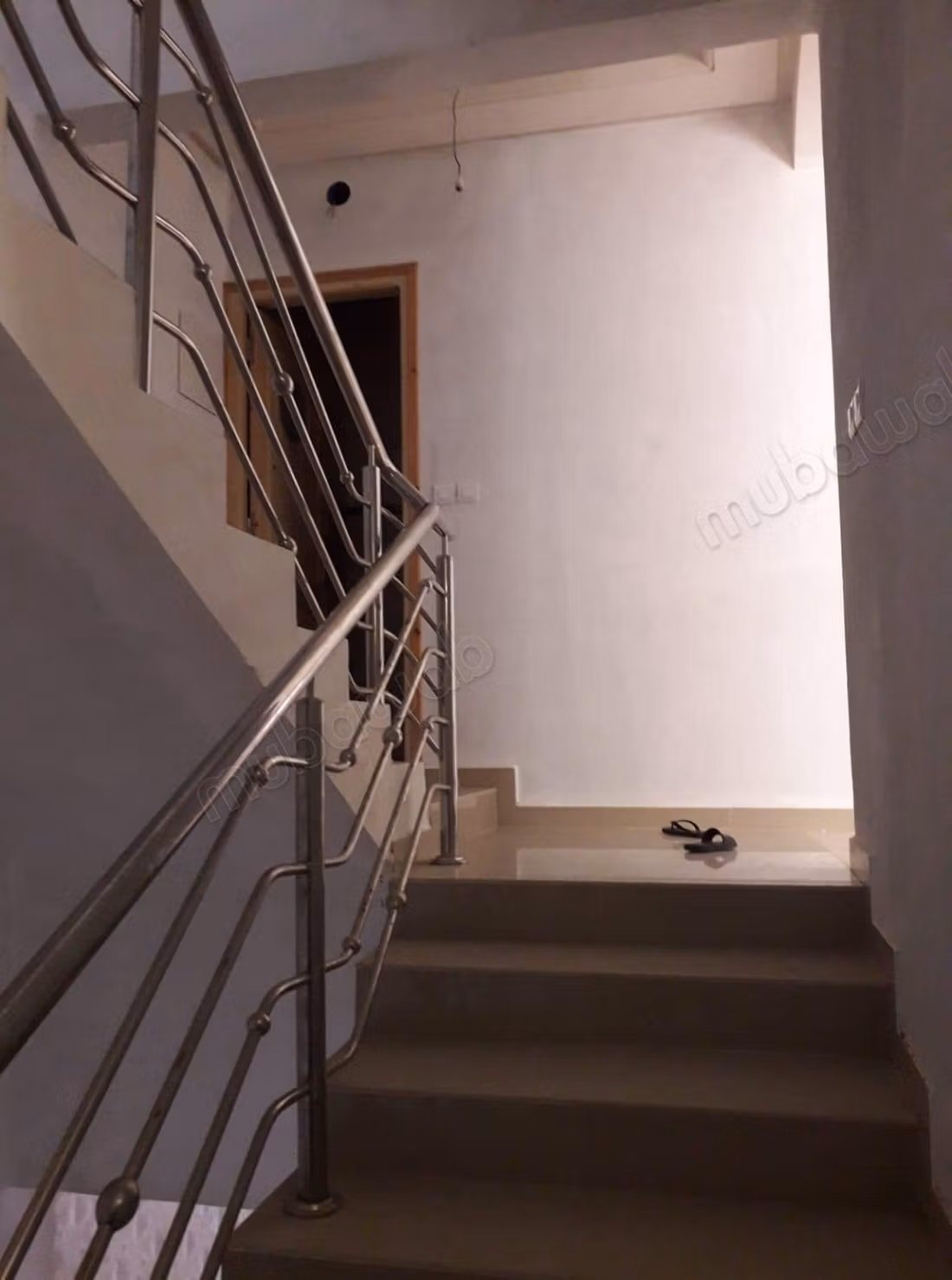 Casa in vendita. 5 belle stanze. Parcheggio privato