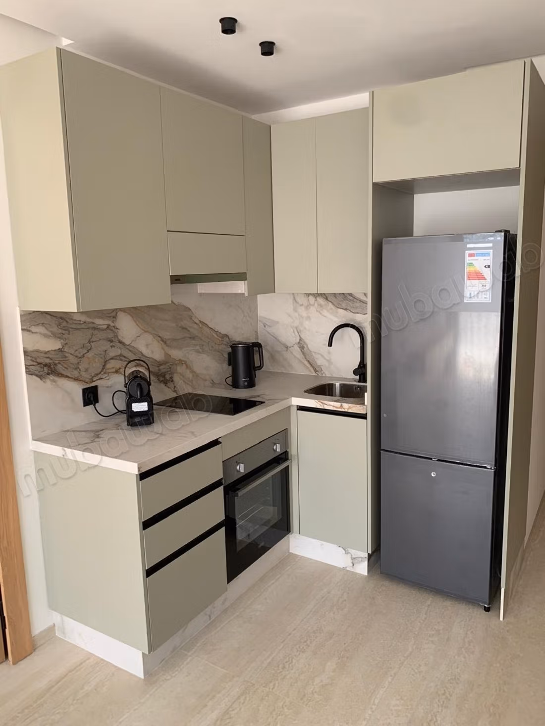 New furnished & equipped studio 45 m², oasis