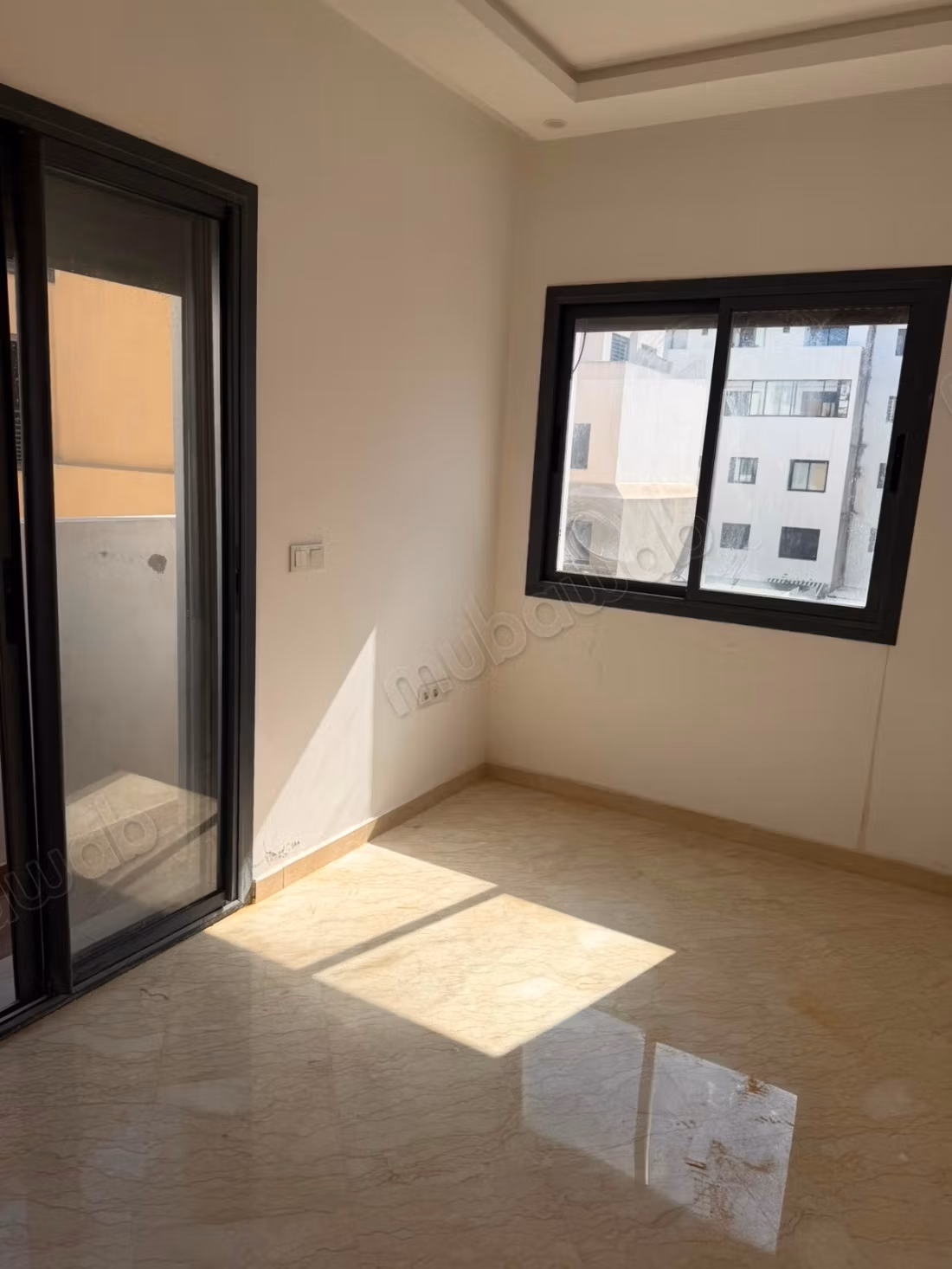 Apartment to purchase in Les princesses. 3 lovely rooms. Garage and terrace