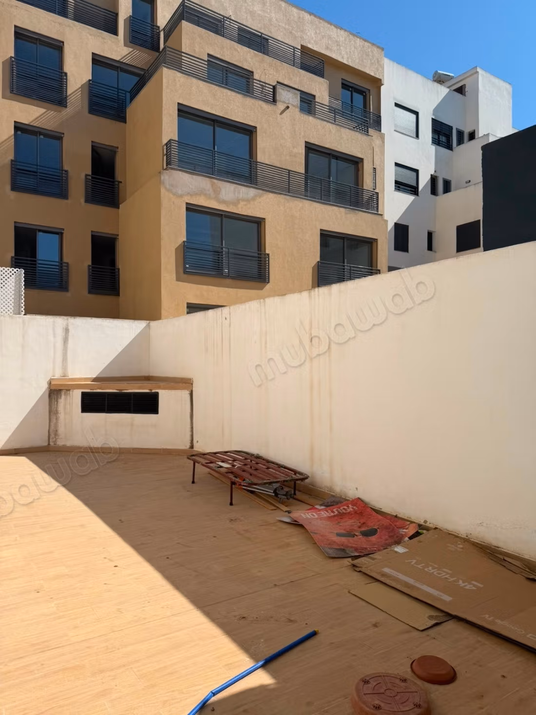 Apartment to purchase in Les princesses. 3 lovely rooms. Garage and terrace