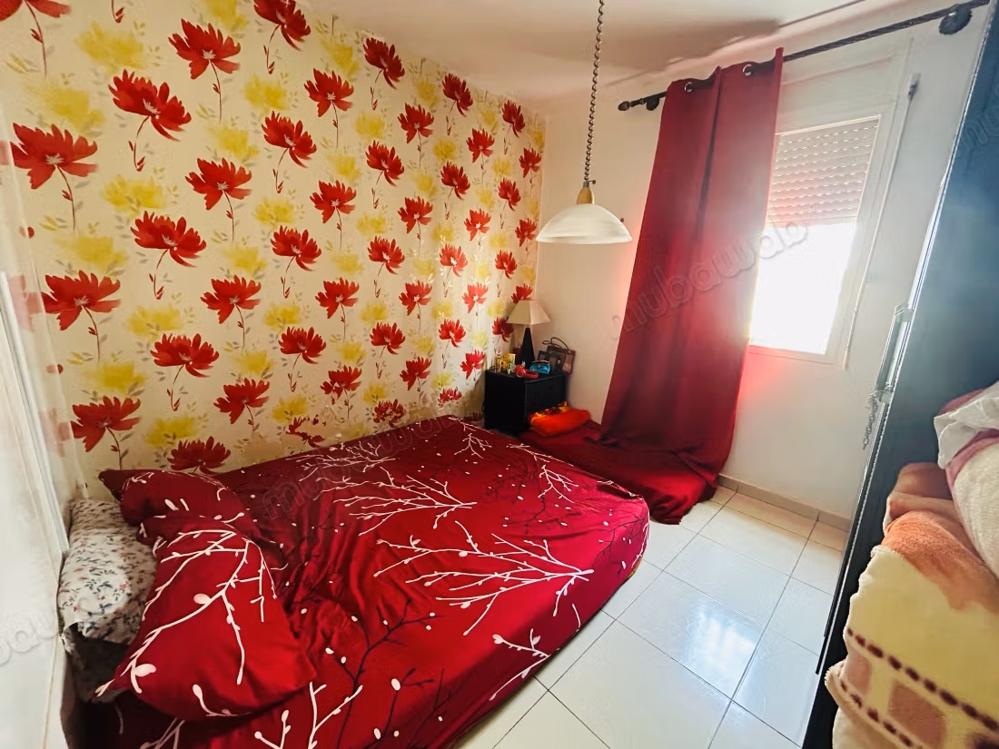 Apartment for rent. Surface area 53 m². Attic