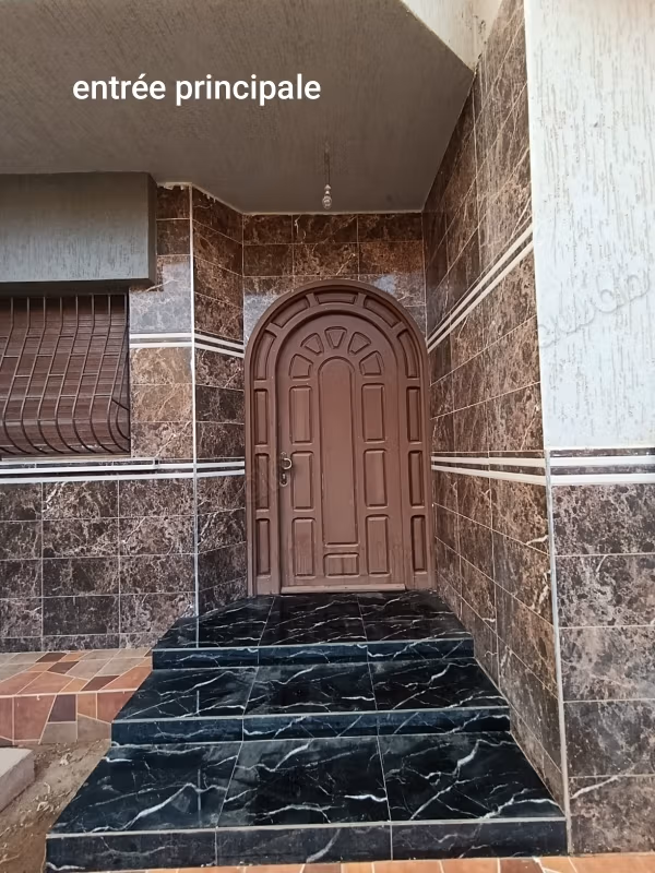 2-Faced House 150m2 for Sale