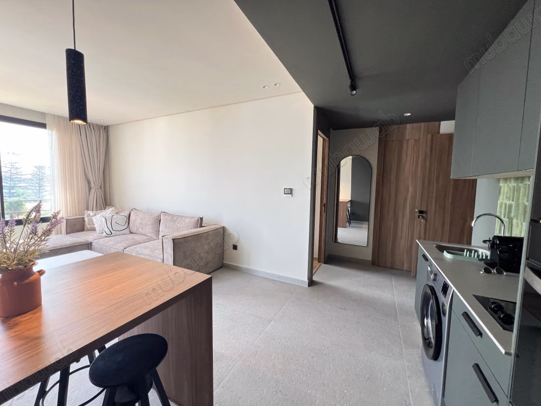 FERME BRETONNE: Location Studio Neuf Meublé