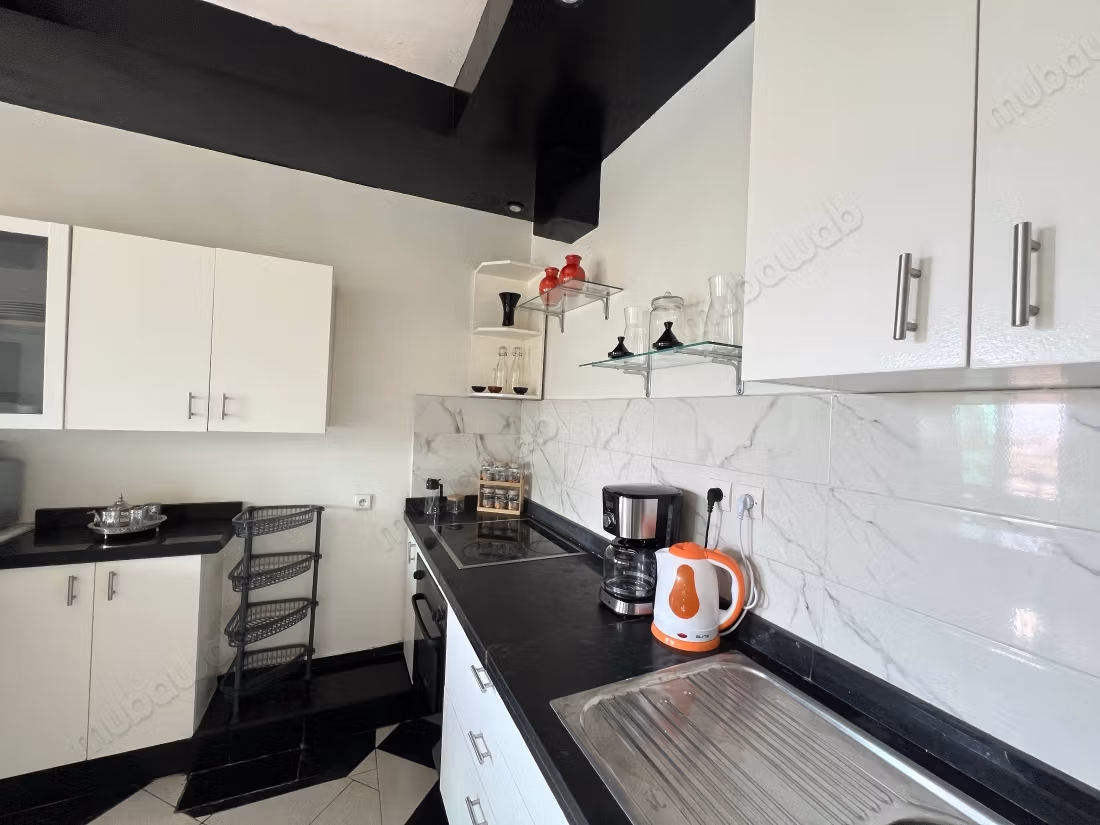 Al hank: location studio meuble