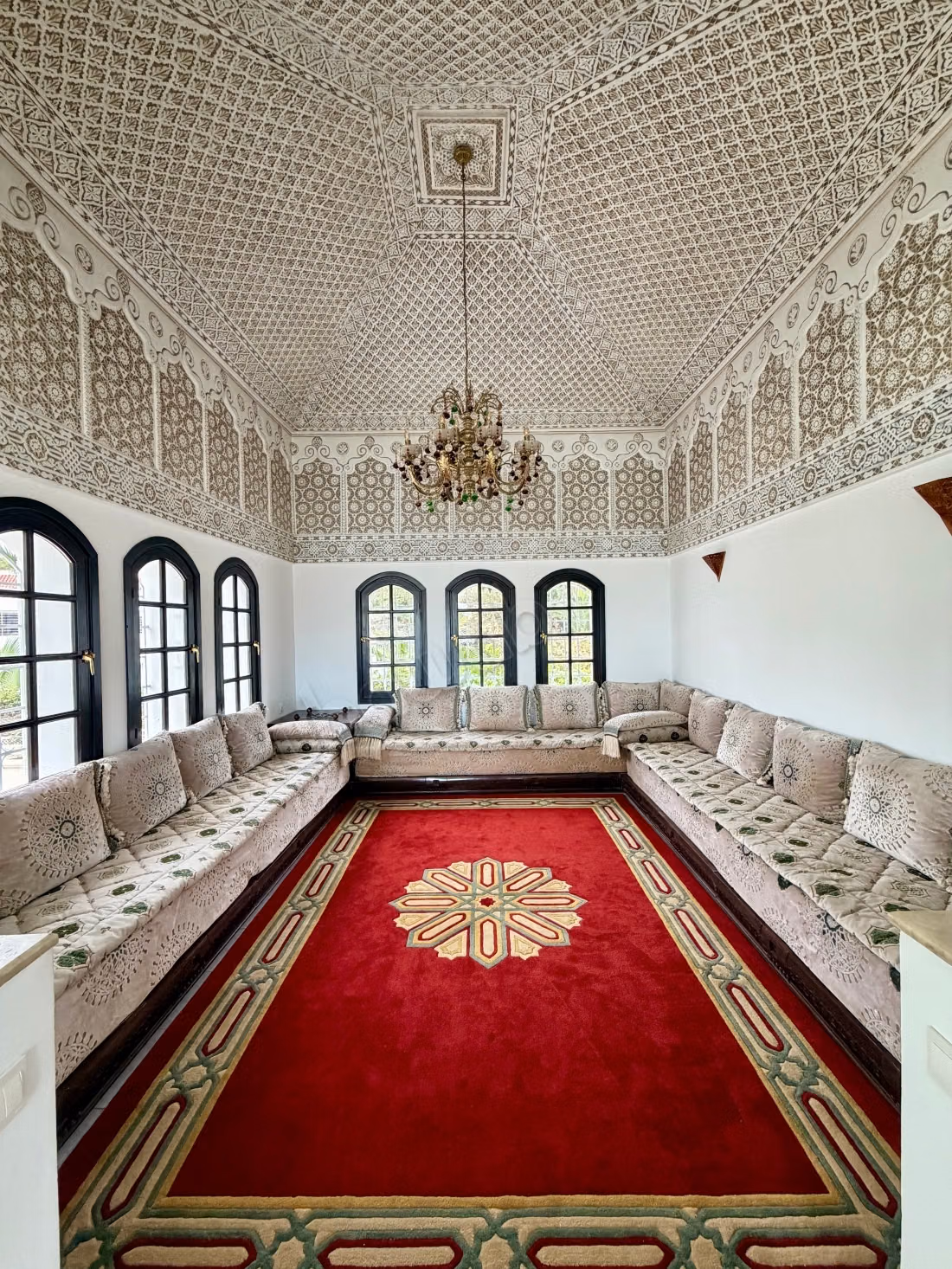 Villa completamente renovada con piscina en Harhoura
