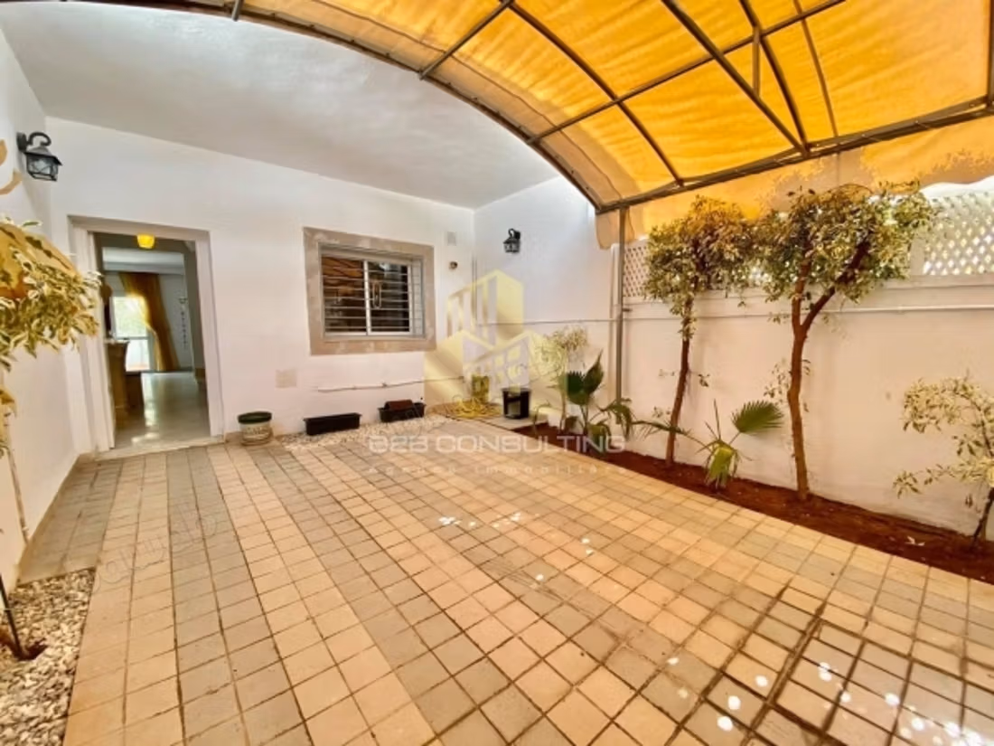 Bellissima casa in affitto a La Marsa Ville. 3 ampi locali. Arredato