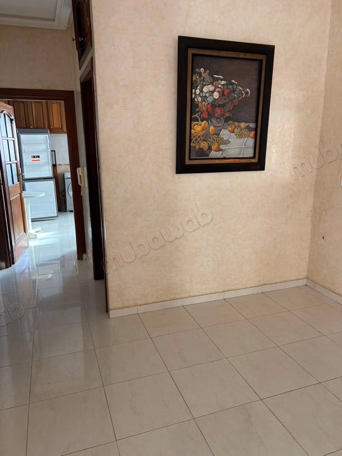 Bel appartement en location à Nouvelle Ville. 
3 chambres. 
Meublé