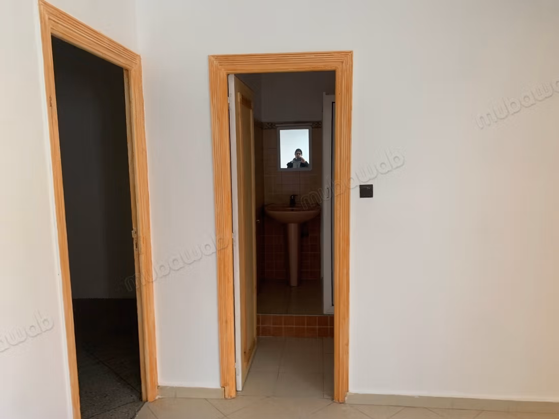 Superbe maison à vendre à Pépinière. 6 chambres agréables. Porte sécurisée