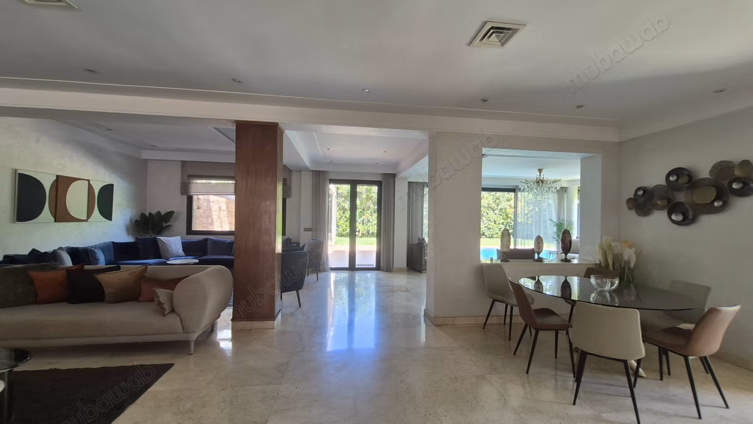 A vendre jolie villa 680m2 Ville Verte Bouskoura