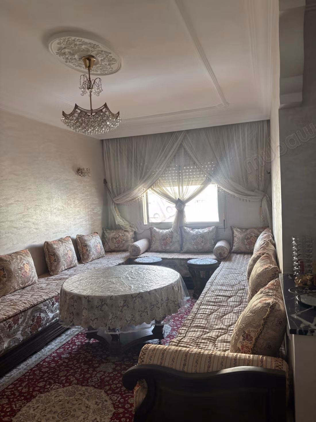 Appartement à vendre à Al Azhar. Superficie 67 m². Salon tra...