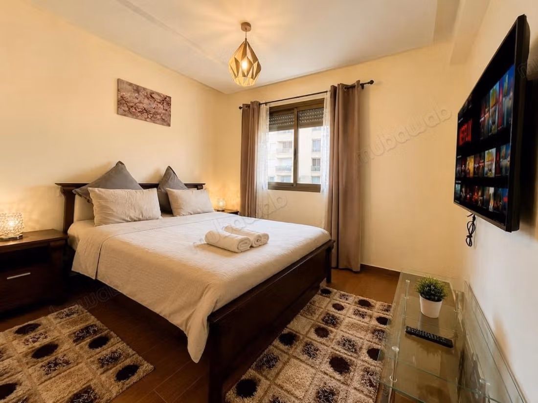 Magnífico piso en alquiler en Agdal. 3 habitaciones. Armarios