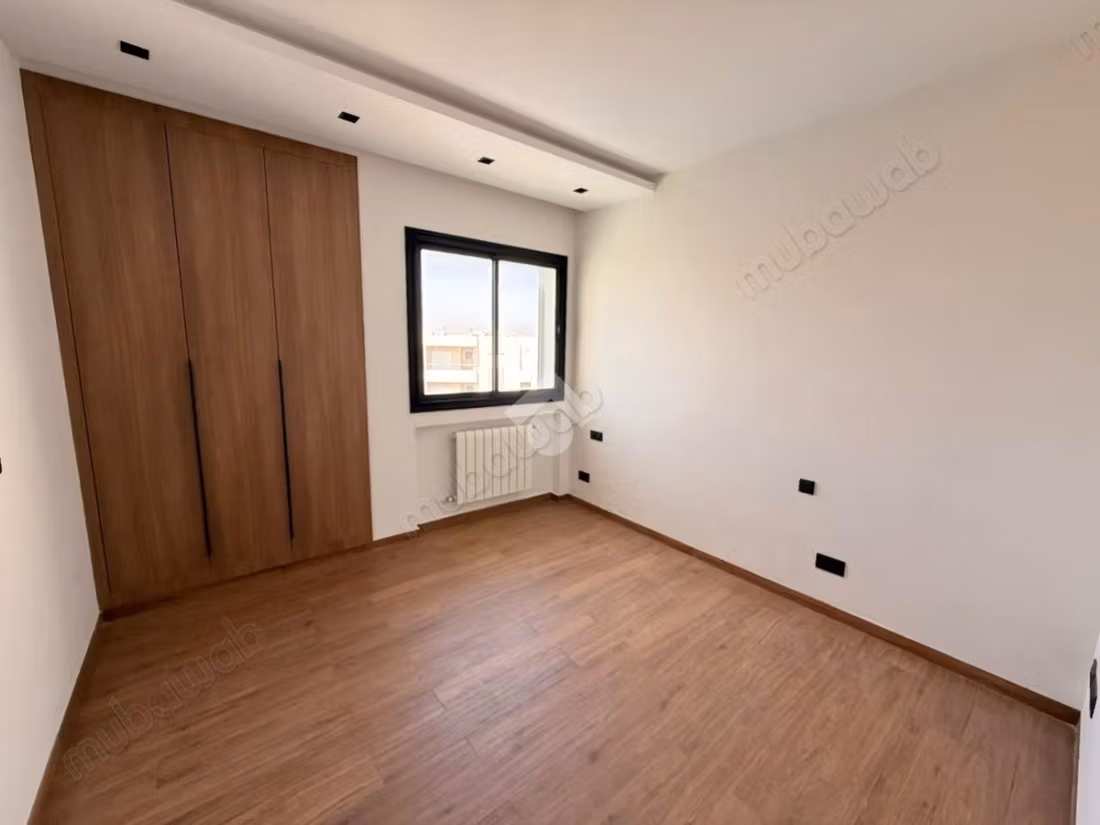 Appartamento in vendita a Les Jardins de Carthage. Superficie 100 m². Terrazzo e garage