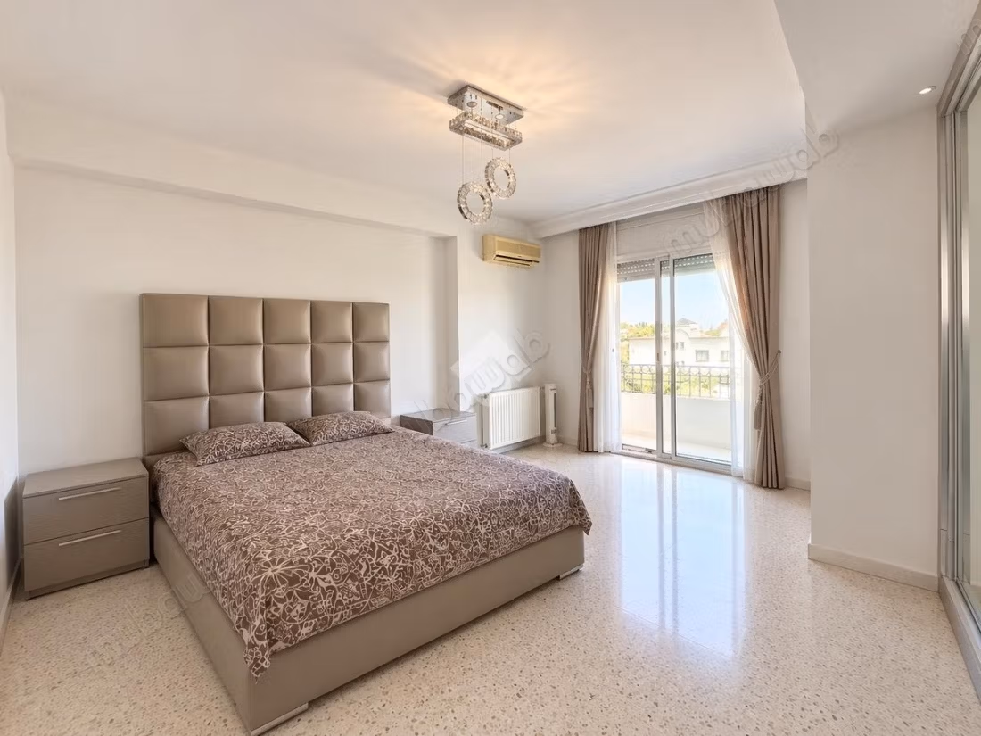 A VENDRE Appartement S3 à Rades