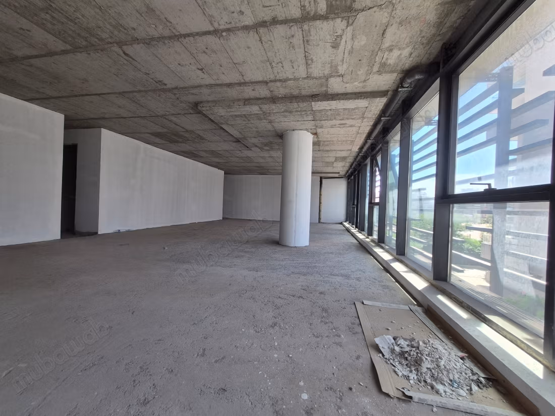 Spazio uffici 158 m2 CFC in affitto