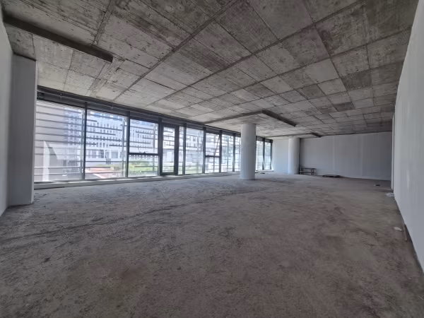 Spazio uffici 158 m2 CFC in affitto
