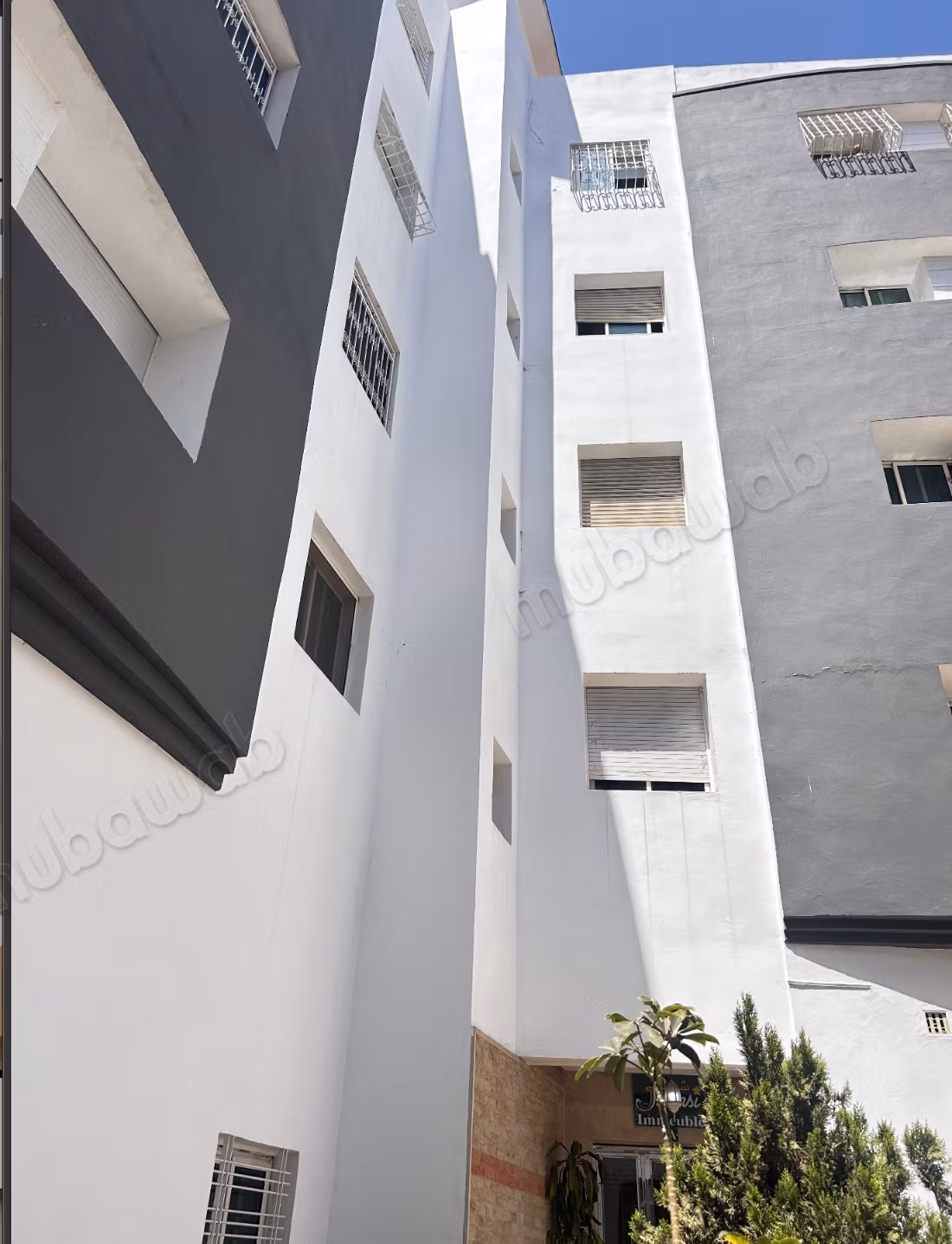 Appartement Haut Standing 130m² – Témara