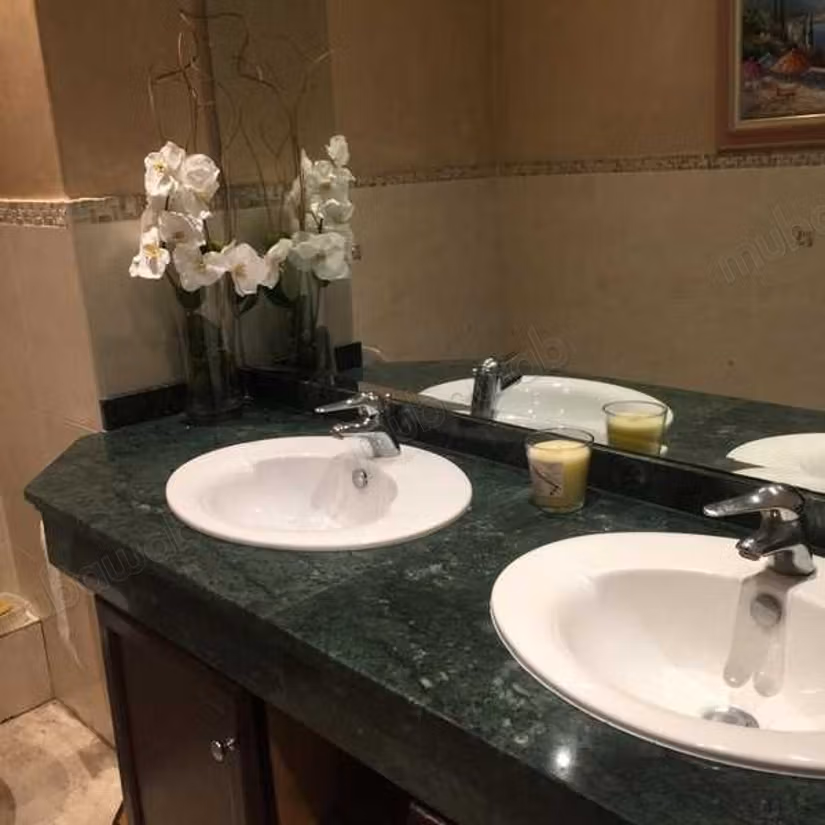 Appartement à Louer de 198.0 m² à Casablanca, Triangle D'Or