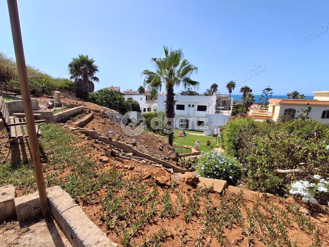Villa à vendre 401 m², 6 chambres Harhoura Skhirate Témara