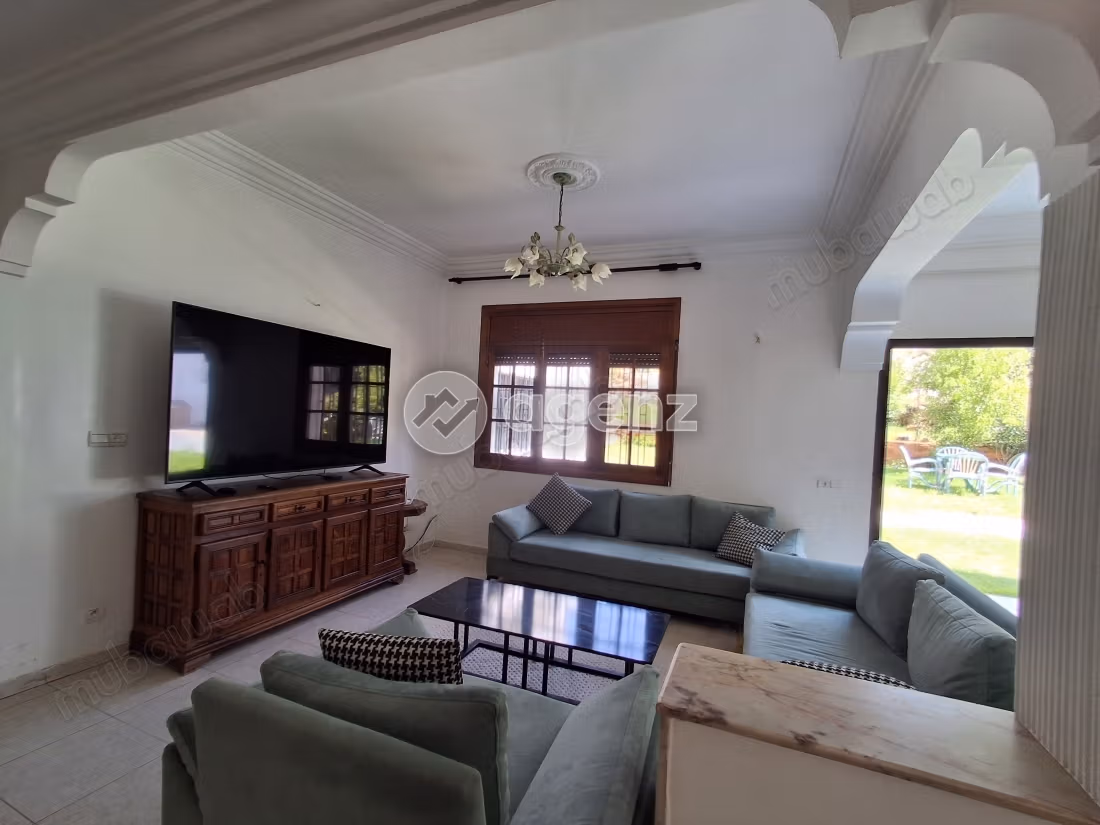 Villa à vendre 401 m², 6 chambres Harhoura Skhirate Témara