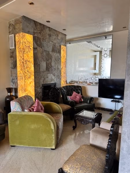 Maison R2 luxueuse à Wifaq,
Temara