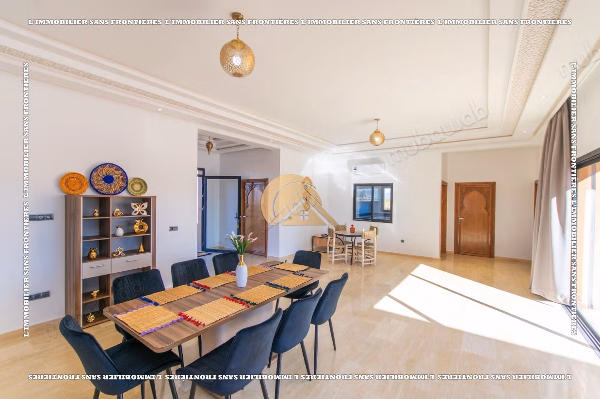 Villa privée sur 2 hectares à Bourrous Km 25 – 4 suites, piscine et vue Atlas