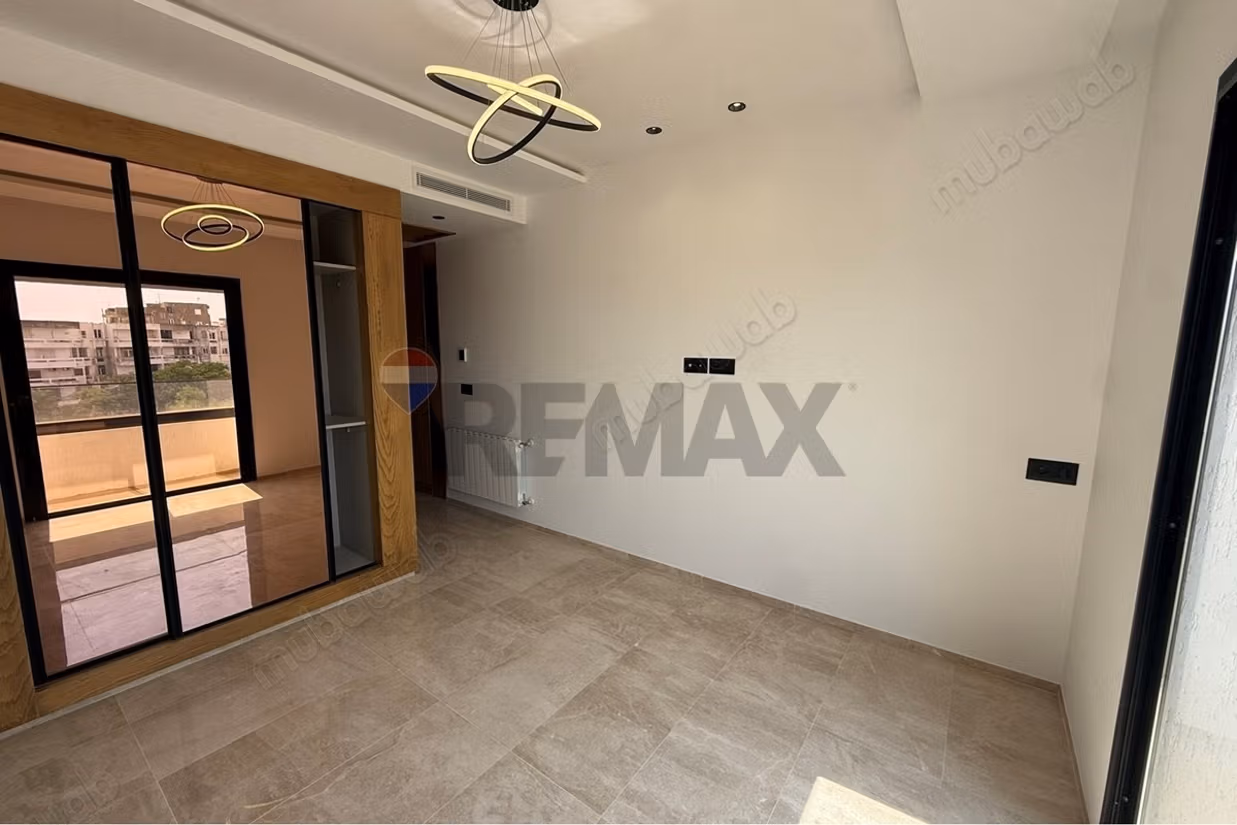 À Vendre Appartement S3 à Ennasr 1