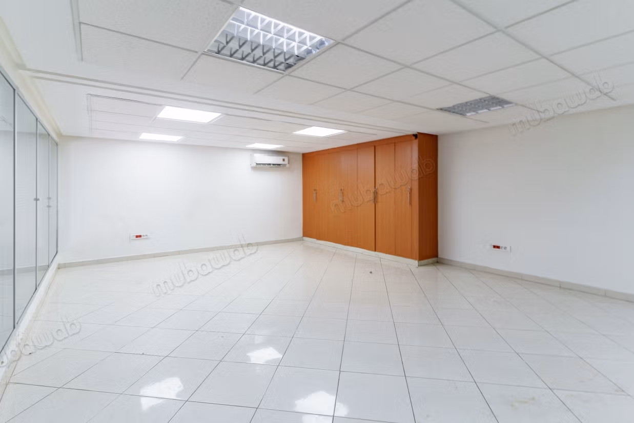 Local commercial à louer 134 m²