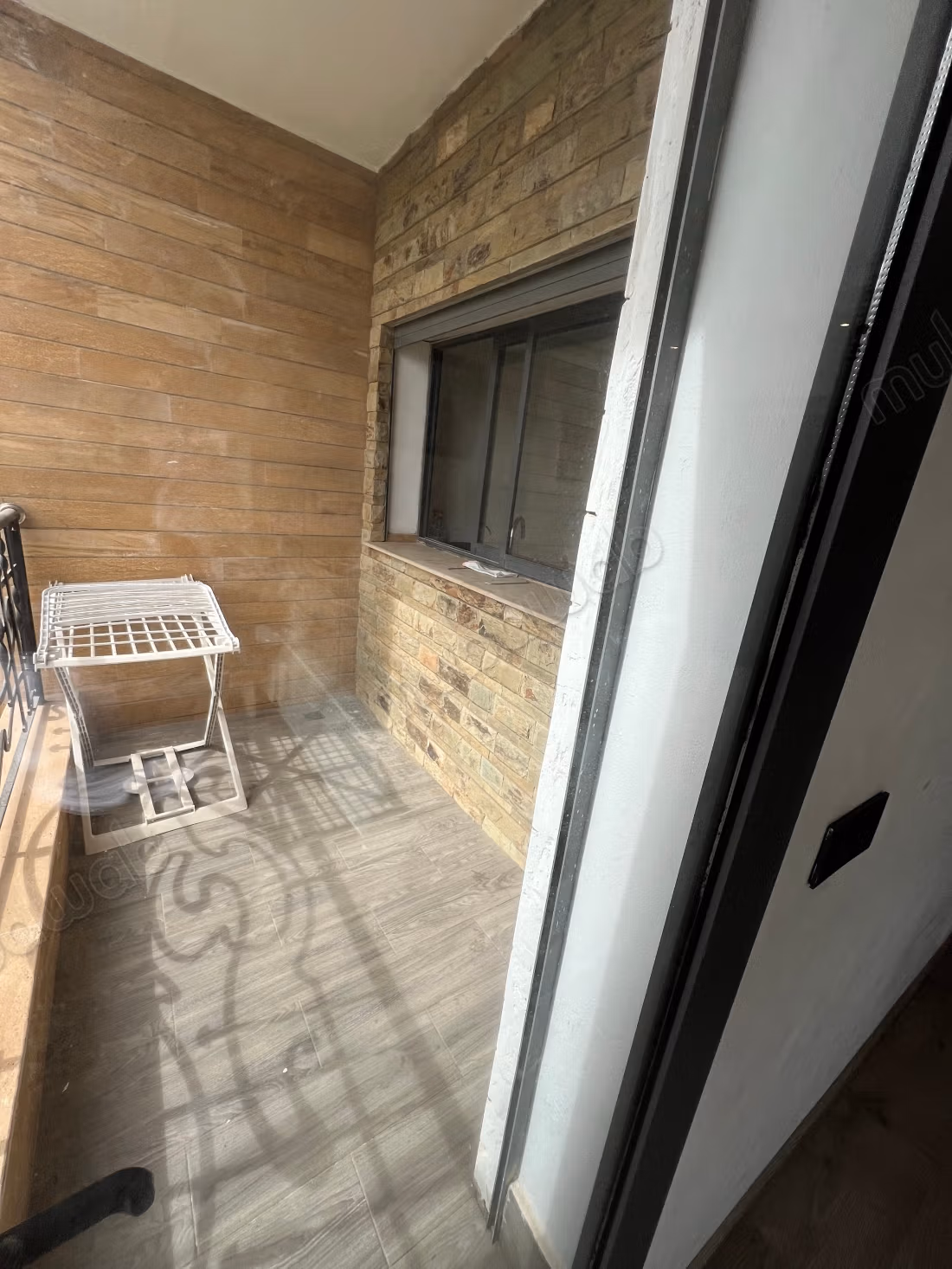 Apartamento lujoso de 3 habitaciones sin vistas