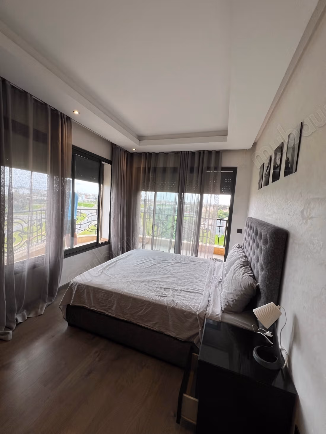Apartamento lujoso de 3 habitaciones sin vistas