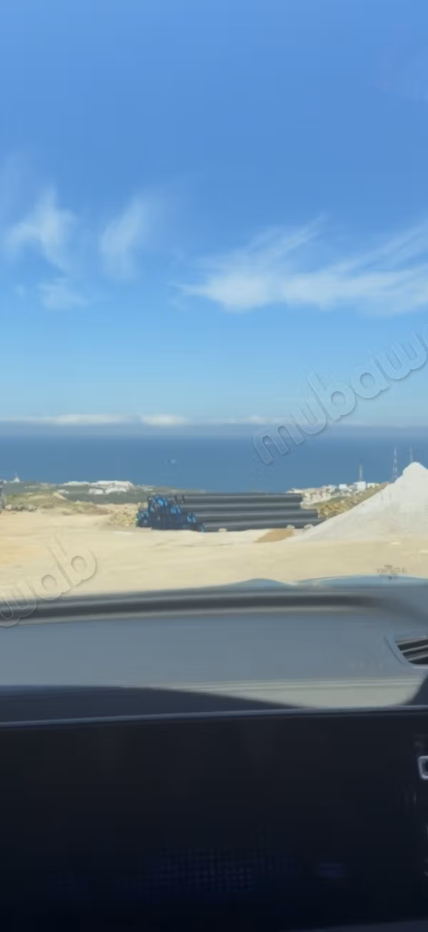 Terrain à vendre à Manar.
Grande superficie de 200 m²