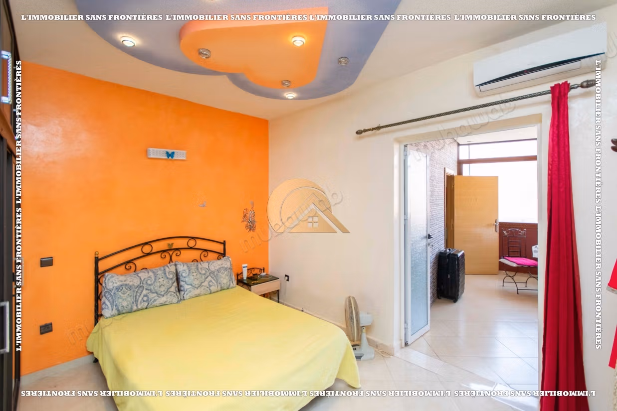 Appartement meublé de 90 m² à Hay Mabrouka – Grande terrasse, 2 chambres et jardin collectif