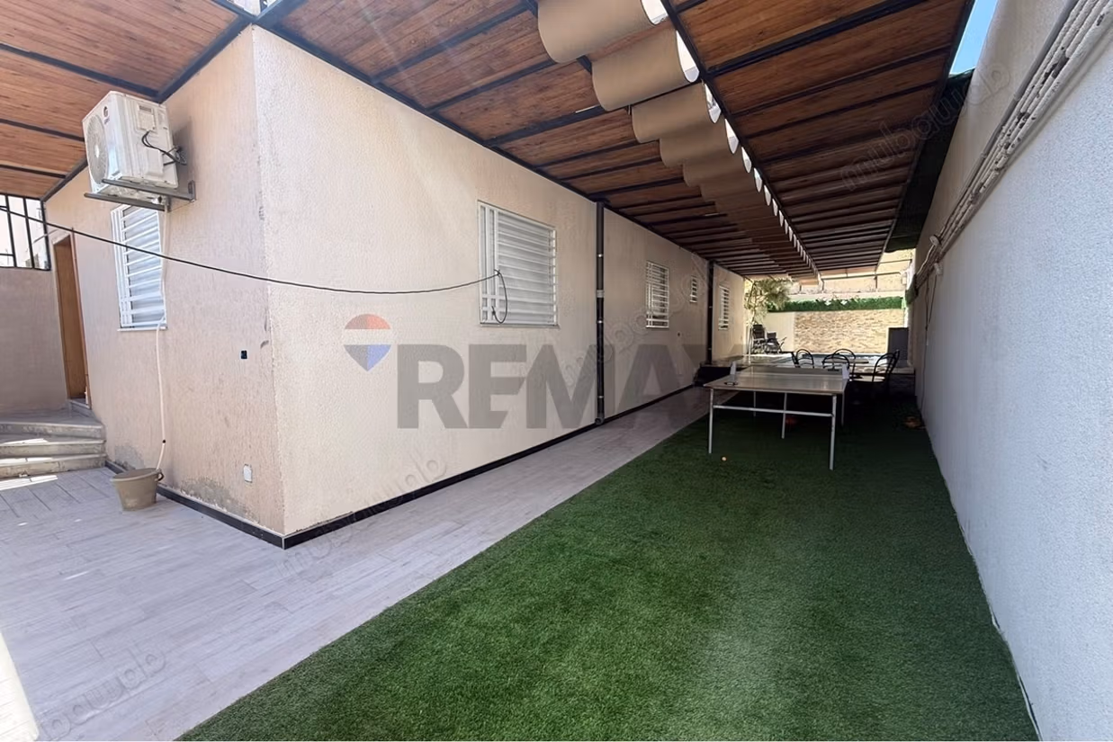 À VENDRE Immeuble R2 à Borj Louzir, Ariana