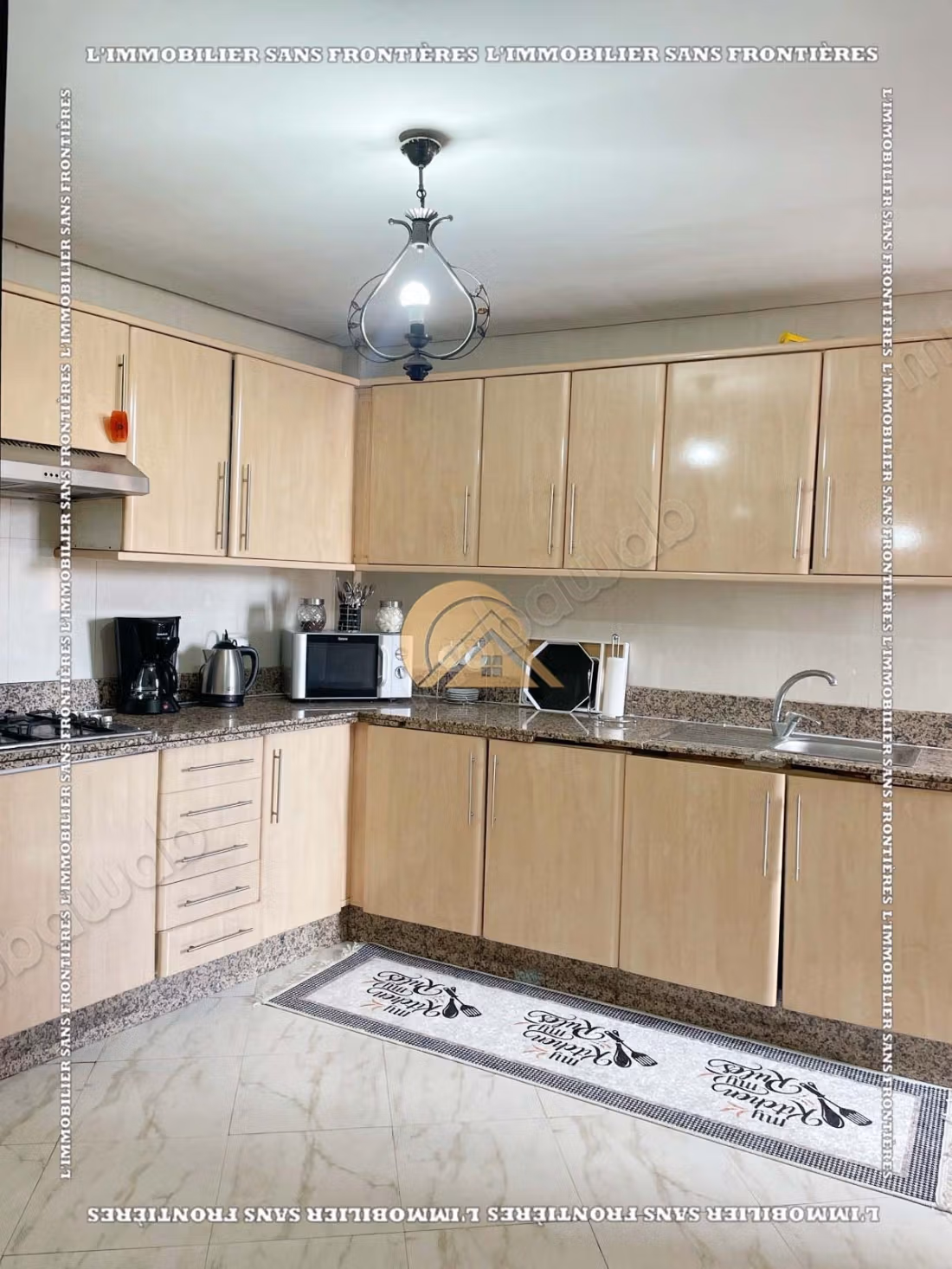 Appartement meublé de 99 m² Route de Casablanca – 2 chambres, 2 salles de bains et parking sous sol