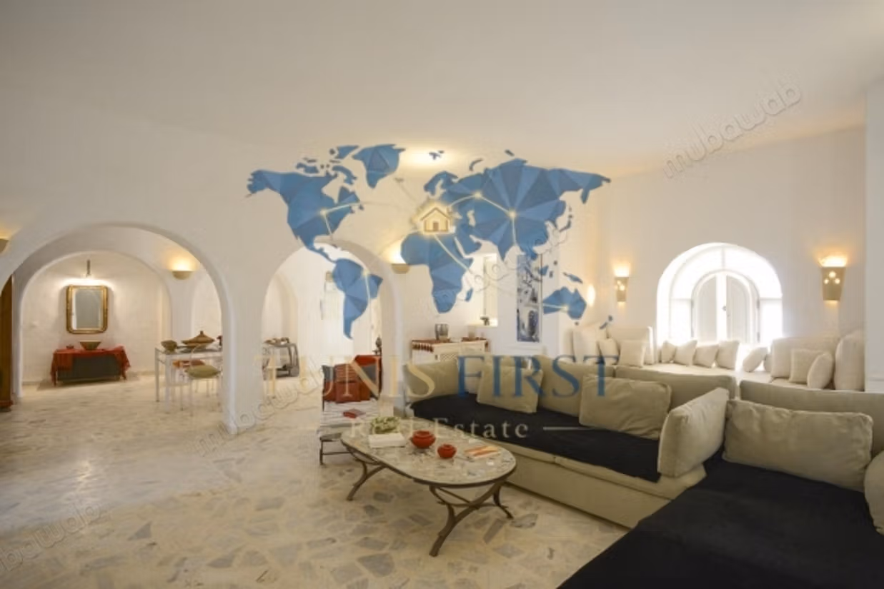 À vendre Deux villas indépendantes pieds dans l’ea