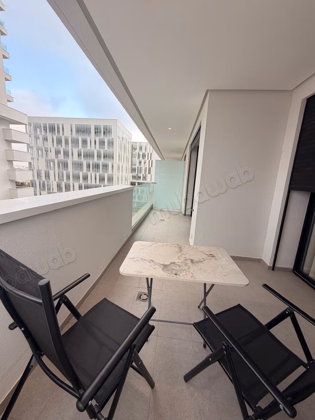 Modern Studio 60m² furnished 
Terrace at CFC