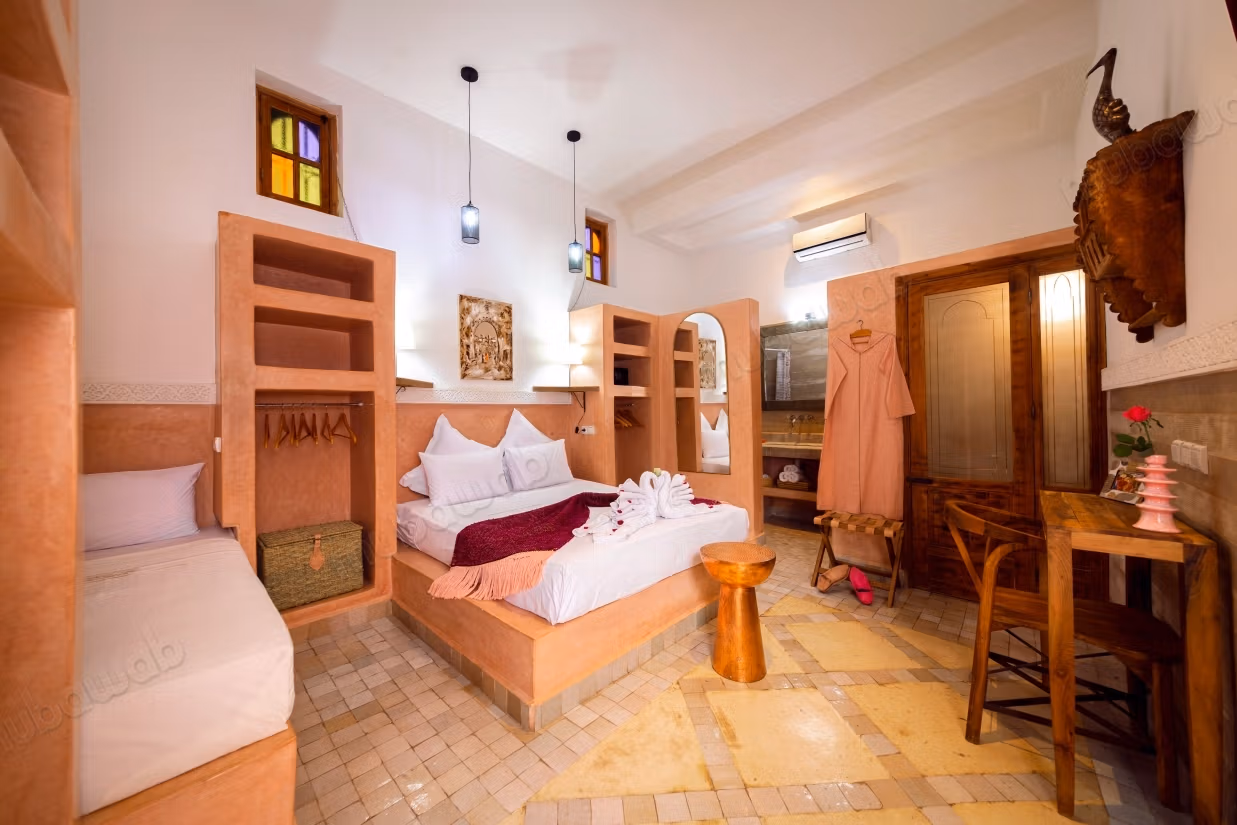 Sale of a titled guesthouse riad in Bab Doukkala