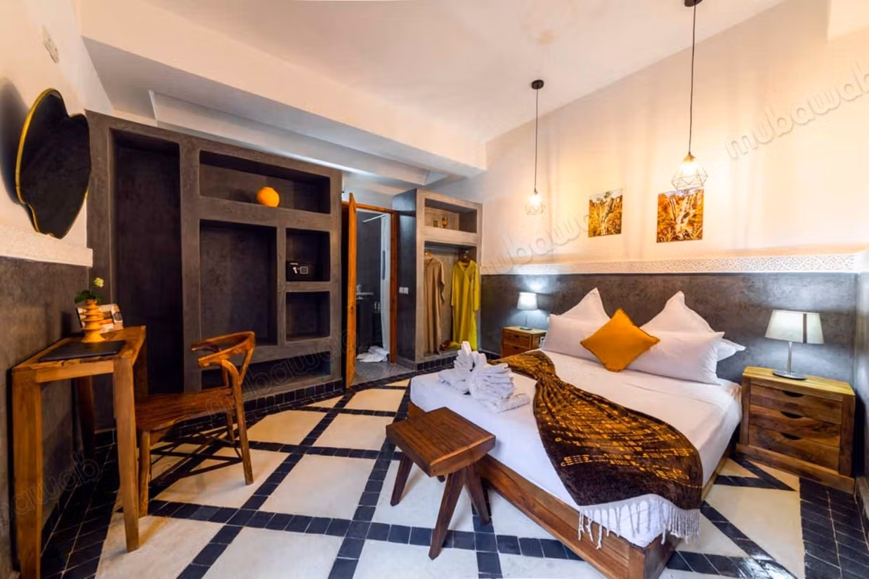 Sale of a titled guesthouse riad in Bab Doukkala