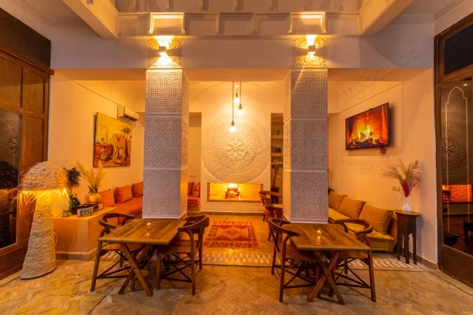 Sale of a titled guesthouse riad in Bab Doukkala